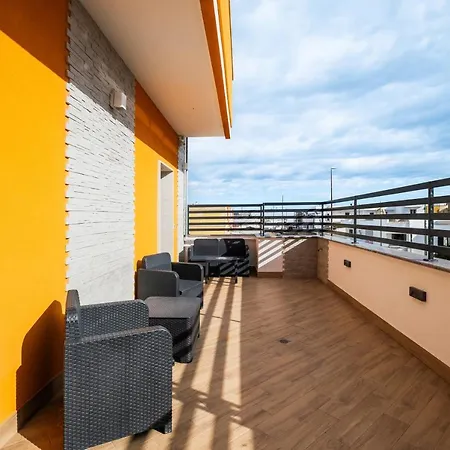 Over The Top - Lu Ientu Apartment Copertino